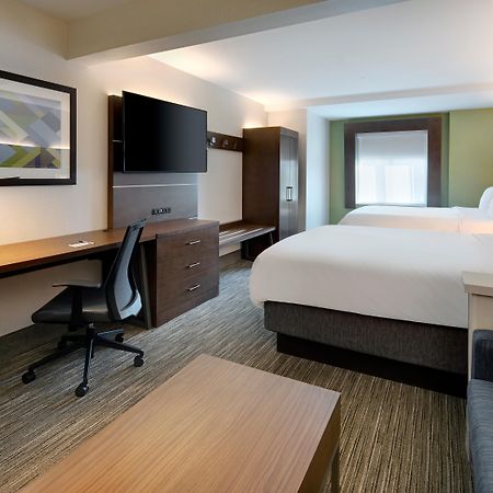 Holiday Inn Express & Suites Tilton By Ihg Exterior photo
