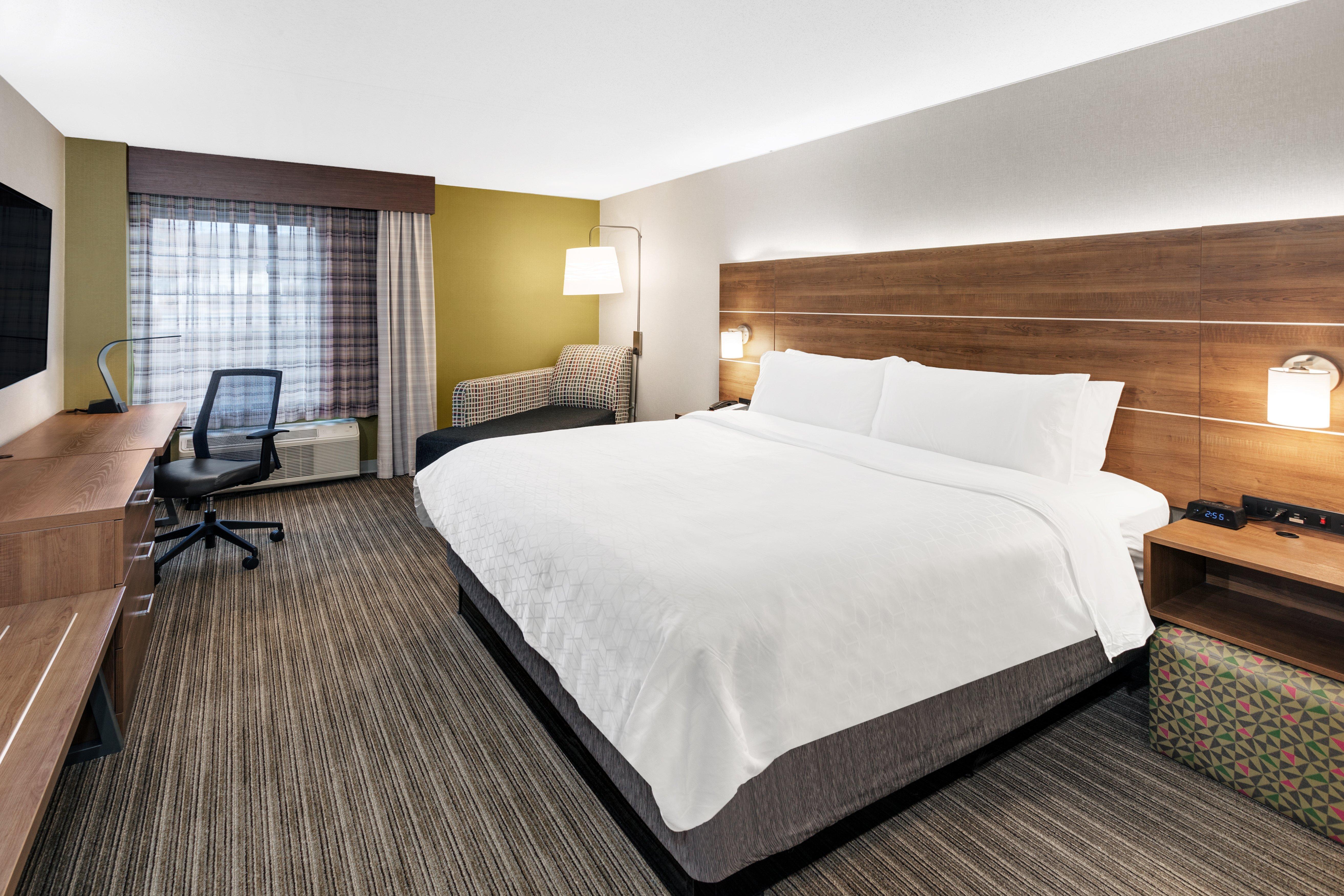 Holiday Inn Express & Suites Tilton By Ihg Exterior photo