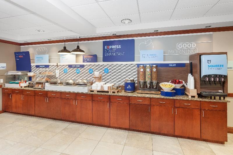 Holiday Inn Express & Suites Tilton By Ihg Exterior photo